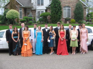 Hudson Valley prom transportation with Hudson Valley Trips