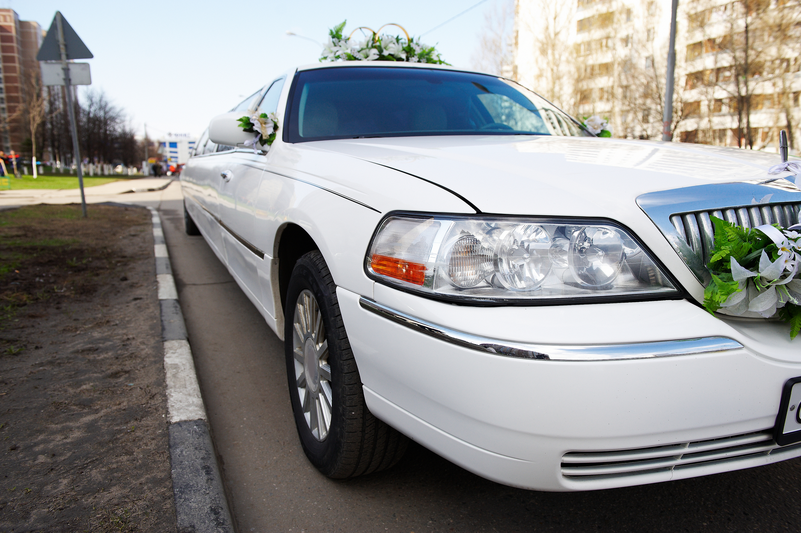 Hudson Valley Trips specializes in limo service in Orange County NY